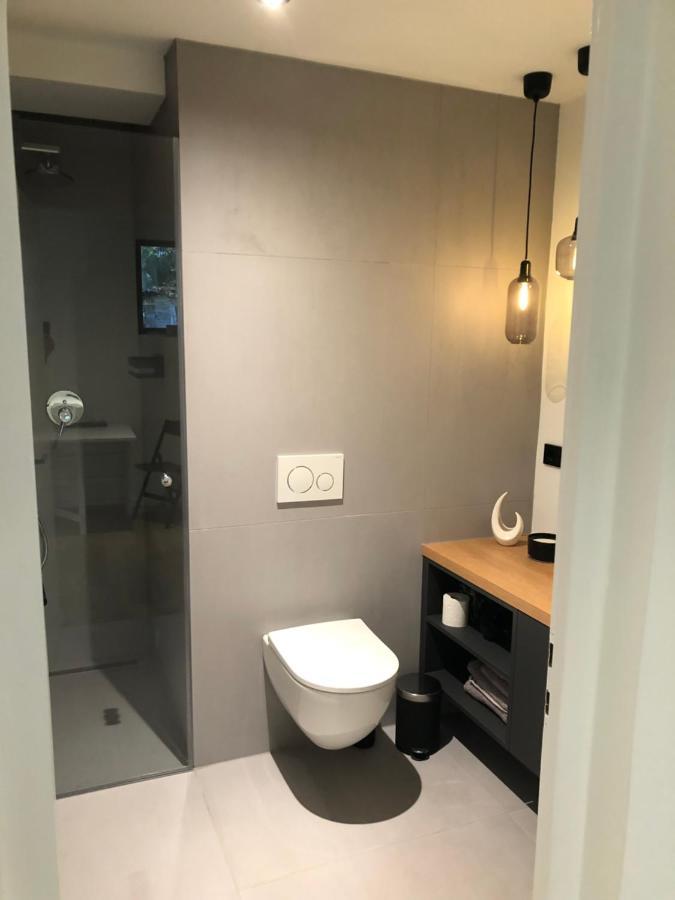 המבורג Bezaubernde Gastesuite Mit Terrasse Im Hinterhof מראה חיצוני תמונה